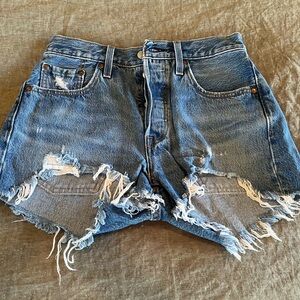 Levi’s cutoff blue jean shorts waist 26